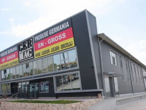 Bucharest – Ger Mag – company headquarters and storage hall – polyurethane panels