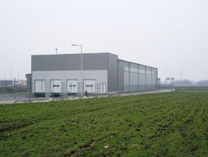 Serbia - Dobanovci - customs warehouse - polyurethane panels